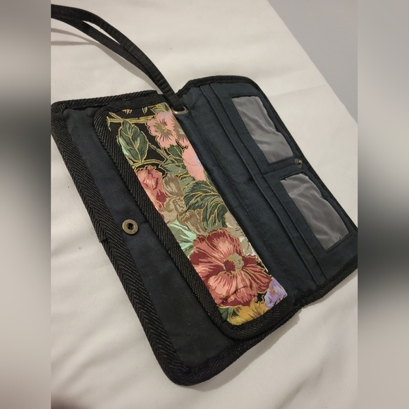 VINTAGE FLORAL WALLET - Picture 2 of 3